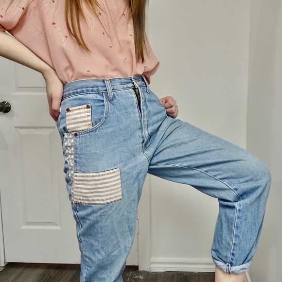 VINTAGE HIGH WAISTED MOM JEANS - Picture 3 of 11